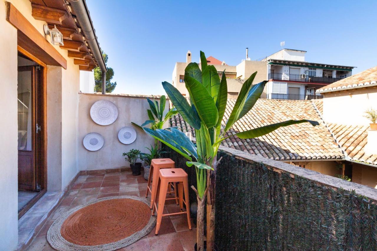 Atico Junto Al Albaicin Con Terraza Apartment Гранада Екстериор снимка